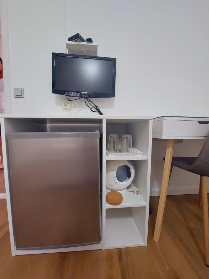 Vinko Rooms Primošten Buitenkant foto