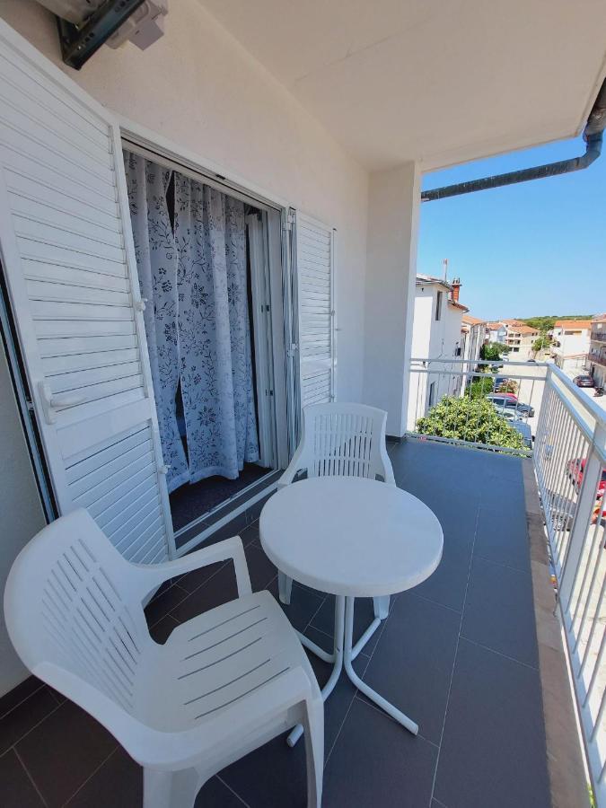 Vinko Rooms Primošten Buitenkant foto