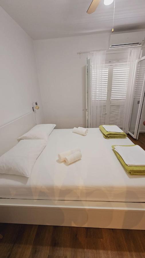 Vinko Rooms Primošten Buitenkant foto